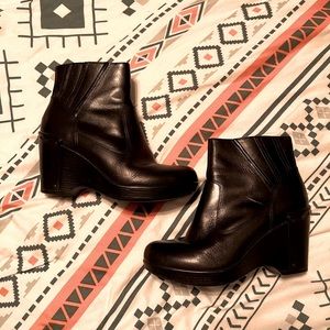 Dansko black boots